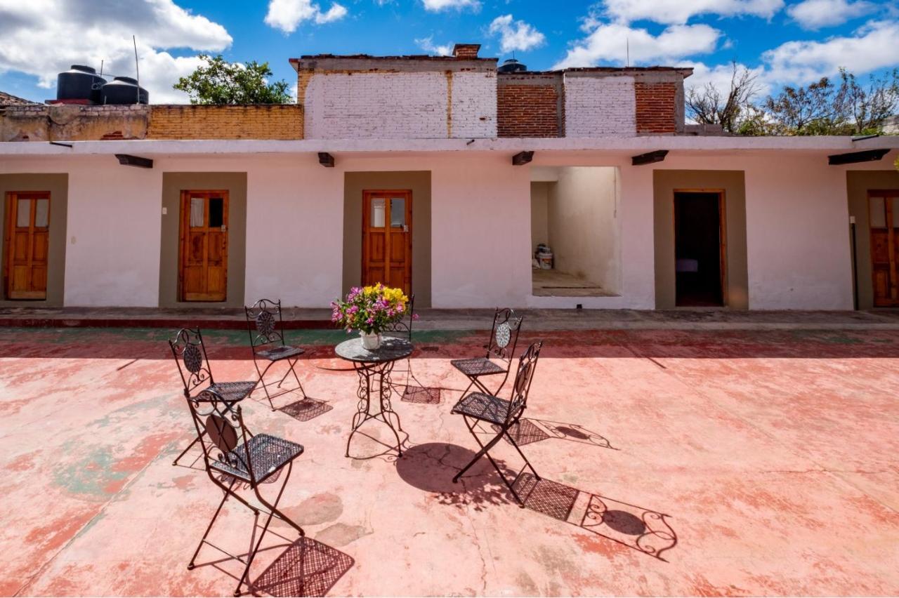 Fandango Hostel San Cristobal de las Casas Exterior photo